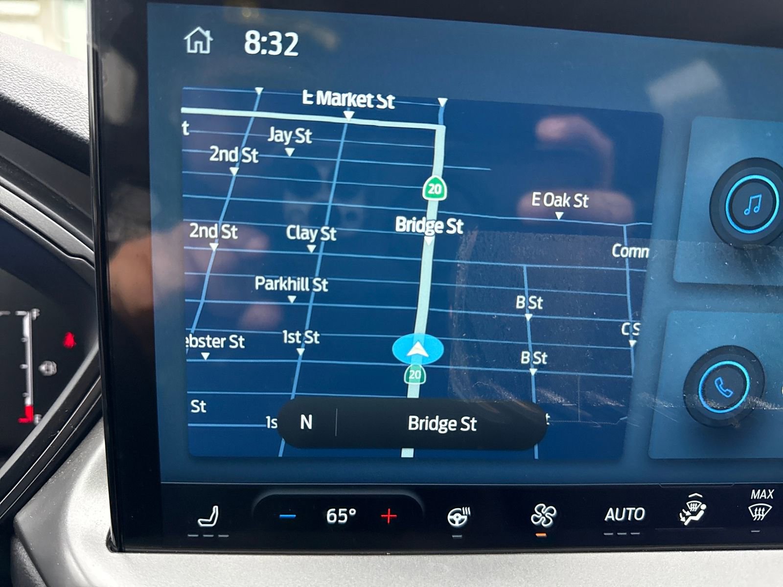 Used 2025 Ford Escape SE image 19