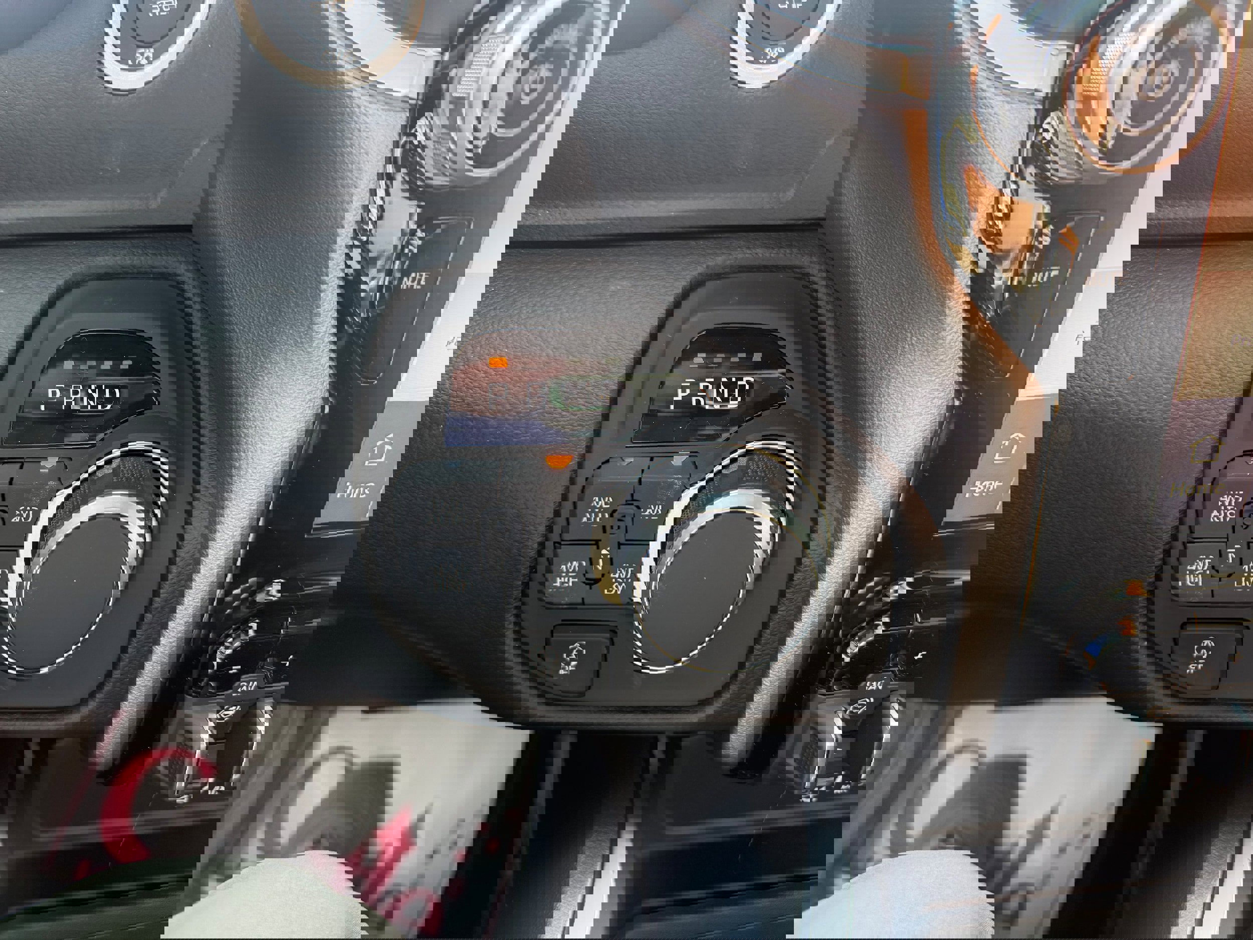 New 2026 RAM 1500 4x4 Crew Cab image 22