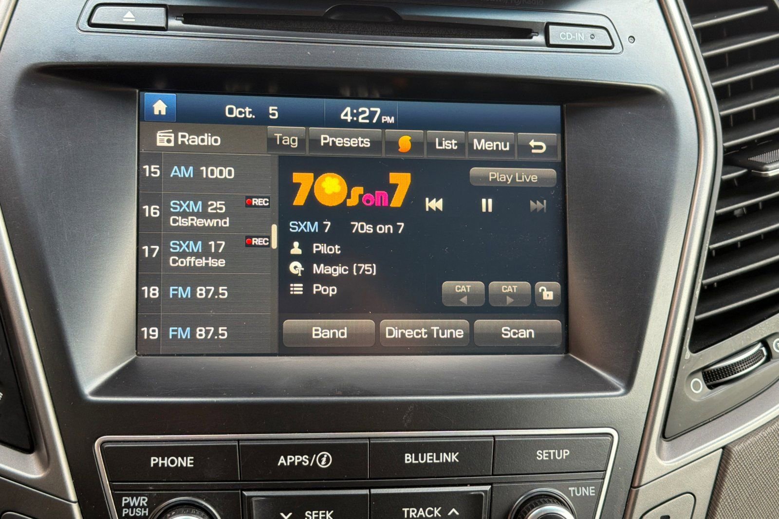 Used 2017 Hyundai Santa Fe SE image 27