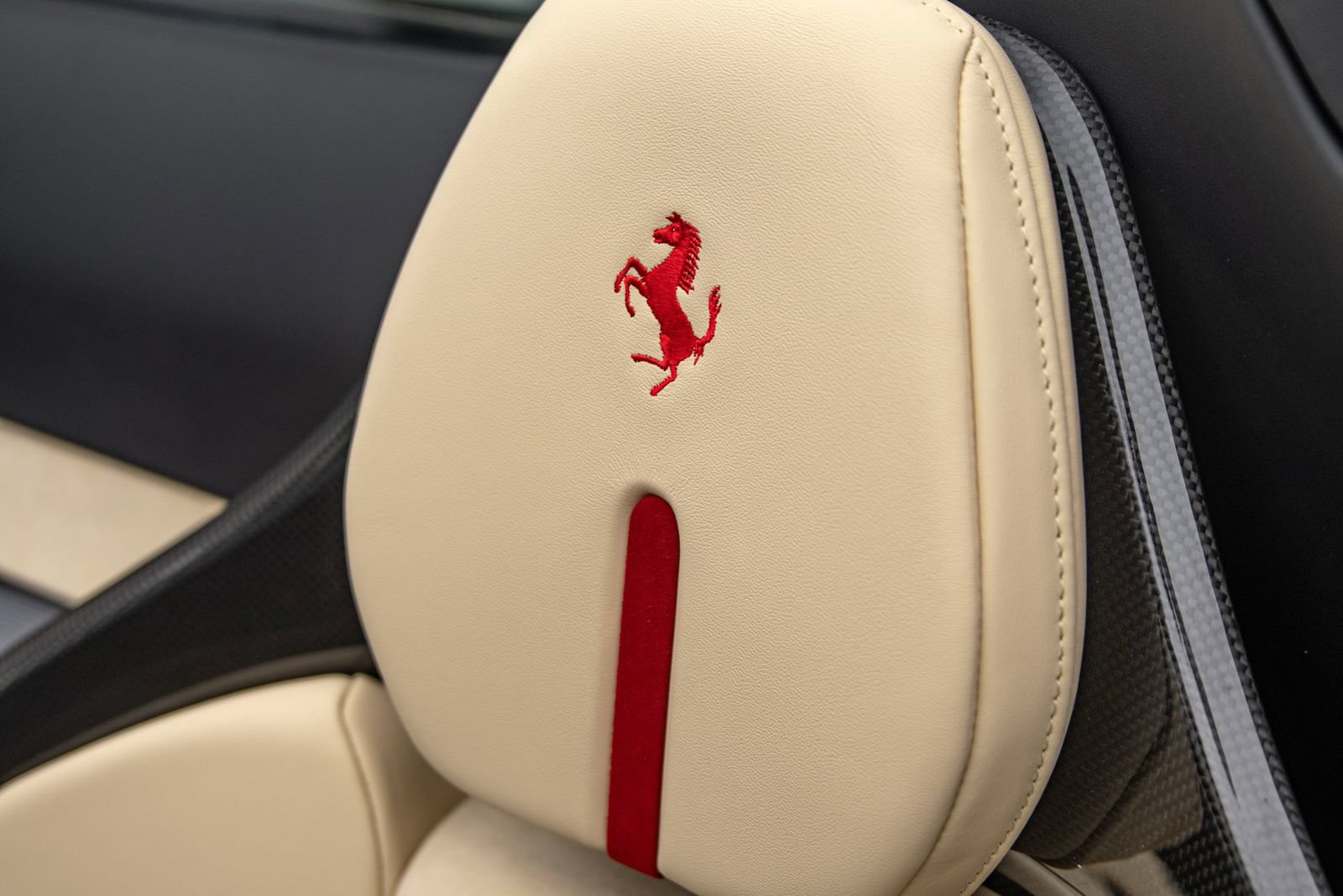 Used 2024 Ferrari SF90 Spider AWD/4WD image 23