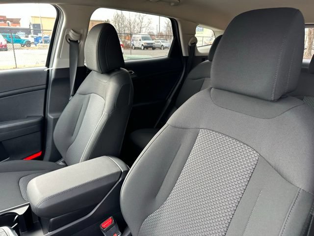 New 2026 Kia Sportage LX w/ LX Convenience Package FWD image 8