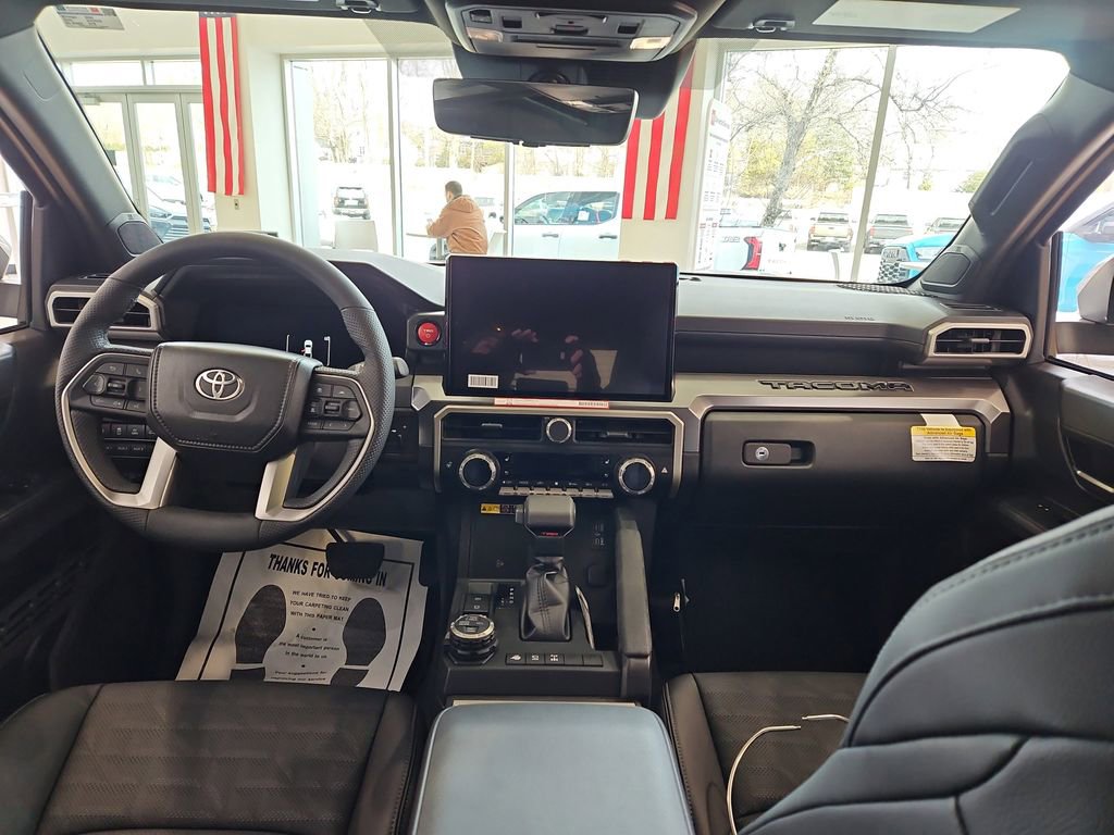 New 2026 Toyota Tacoma 4x4 Double Cab Hybrid image 4