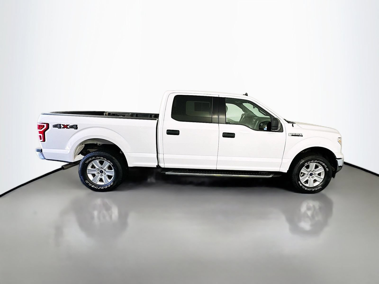 Used 2020 Ford F150 XLT w/ Equipment Group 301A Mid AWD/4WD image 8