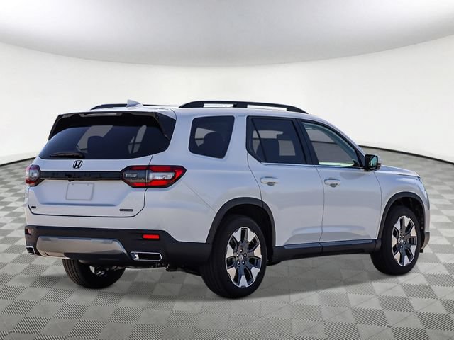 New 2026 Honda Pilot Touring image 5