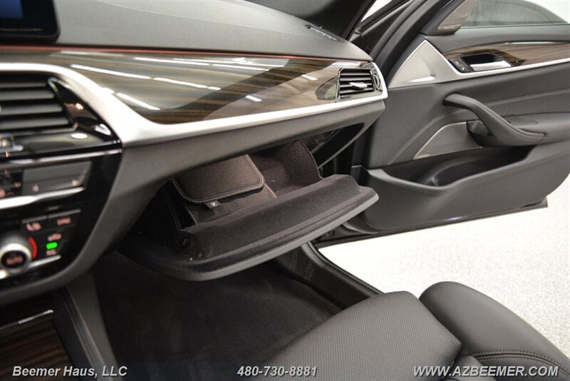 Used 2023 BMW 530i w/ M Sport Package RWD image 42