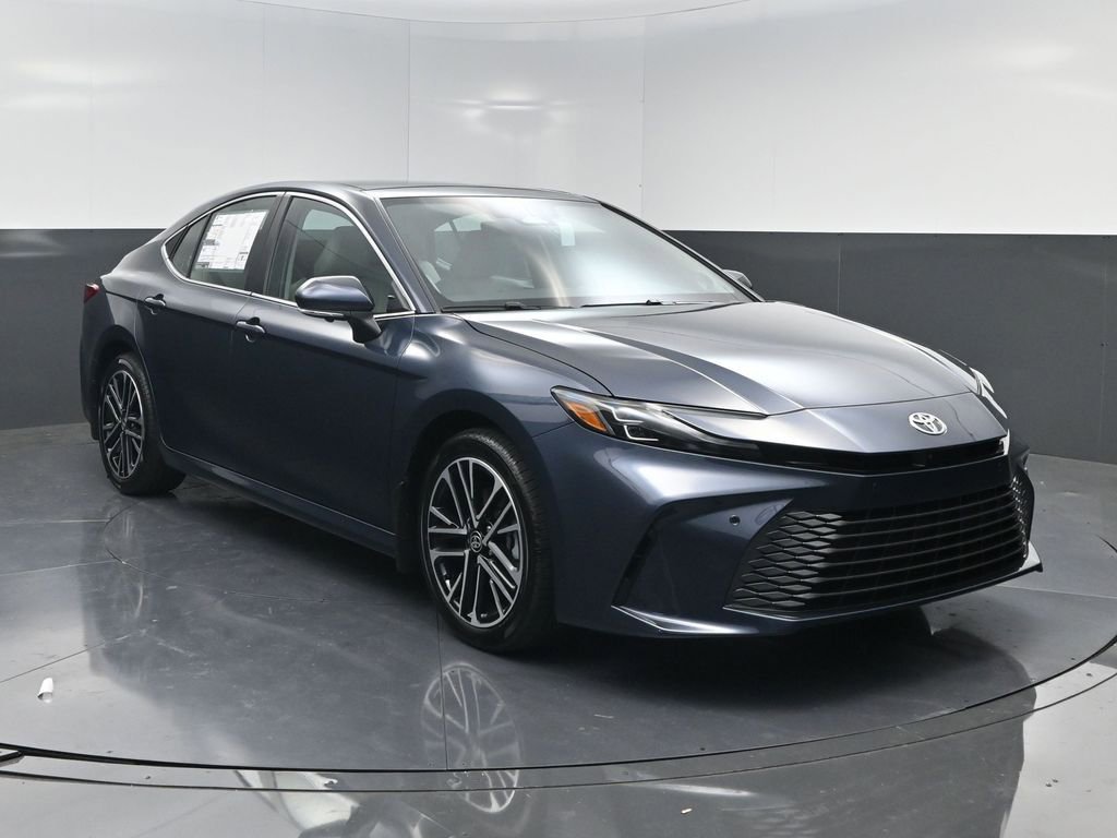 Used 2026 Toyota Camry XLE w/ Premium Plus Package image 17