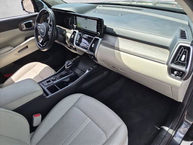Used 2022 Kia Sorento EX FWD image 23