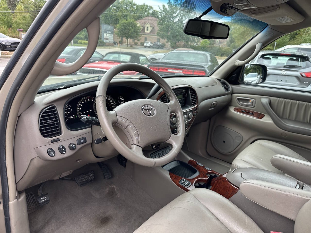 Used 2007 Toyota Sequoia Limited w/ Luxury Pkg AWD/4WD image 14