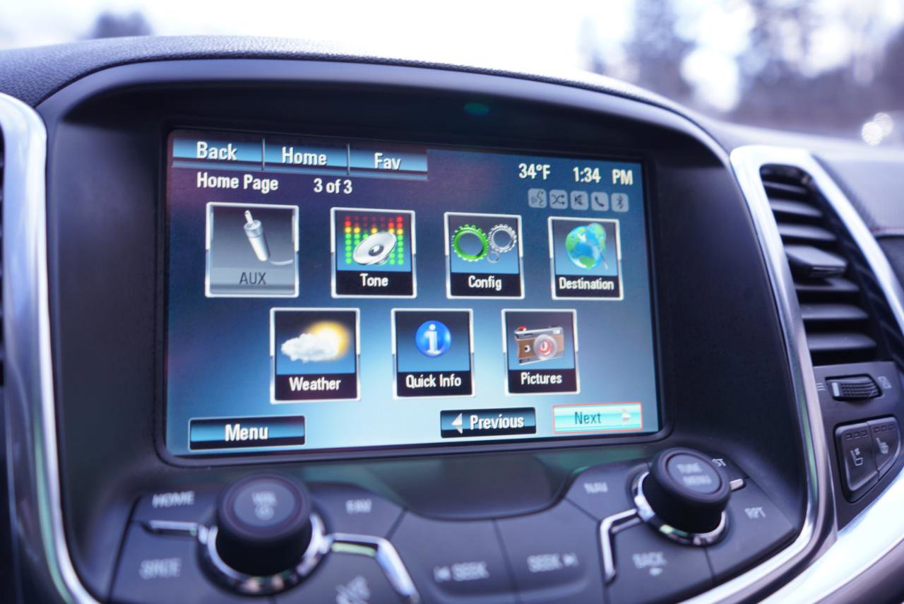 Used 2014 Chevrolet SS image 40