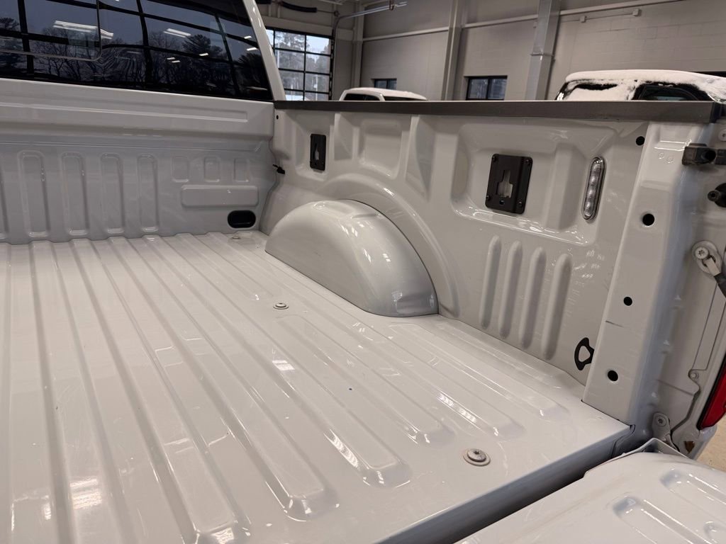 Used 2023 Ford F150 Lariat w/ Equipment Group 502A High image 11