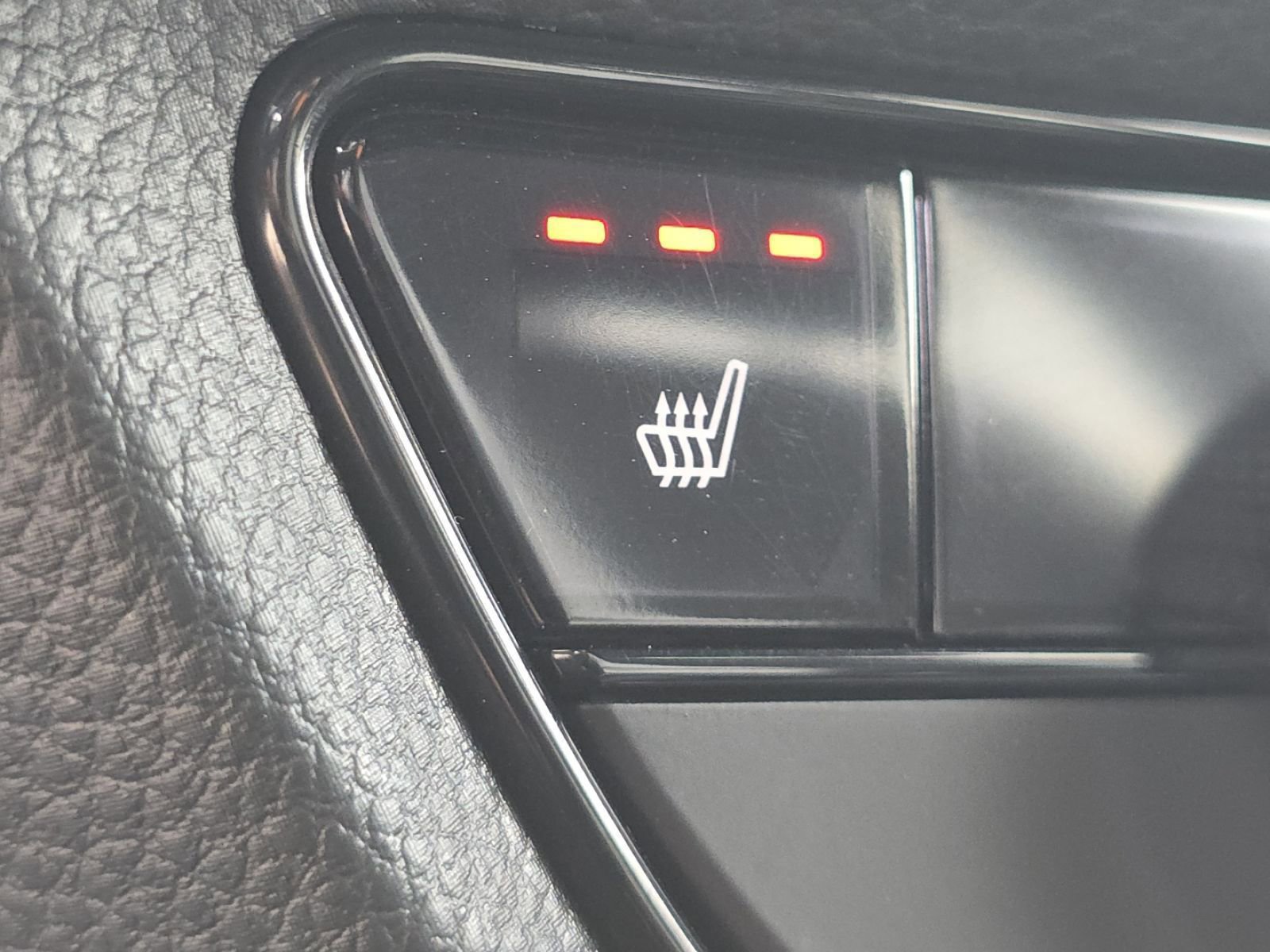 Certified 2024 Honda HR-V Sport image 5