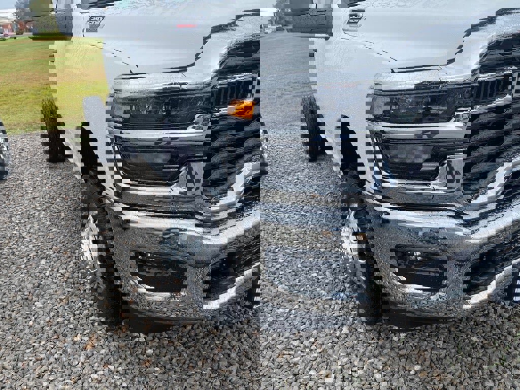 New 2026 RAM 3500 Tradesman w/ Chrome Appearance Group image 21