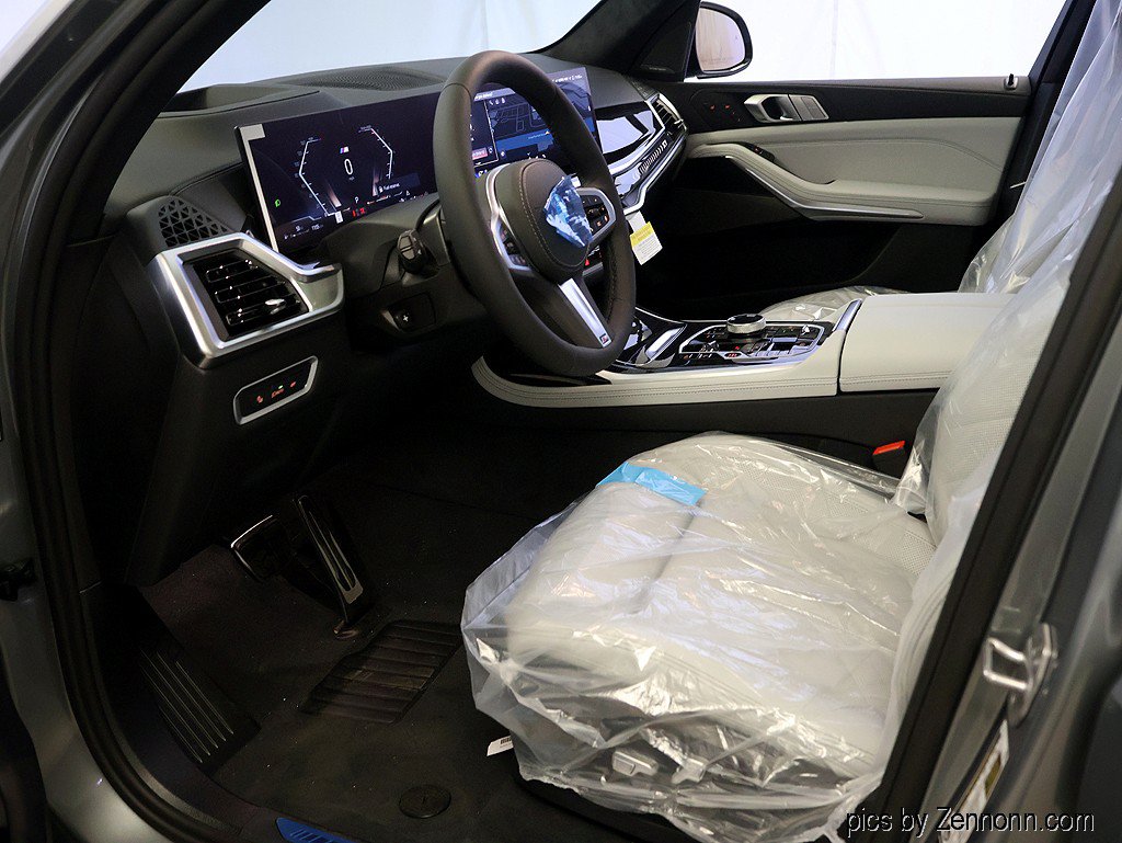 New 2027 BMW X7 xDrive40i w/ Executive Package AWD/4WD image 11