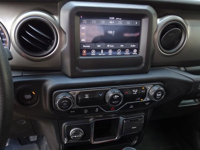 Used 2022 Jeep Wrangler Sport image 28