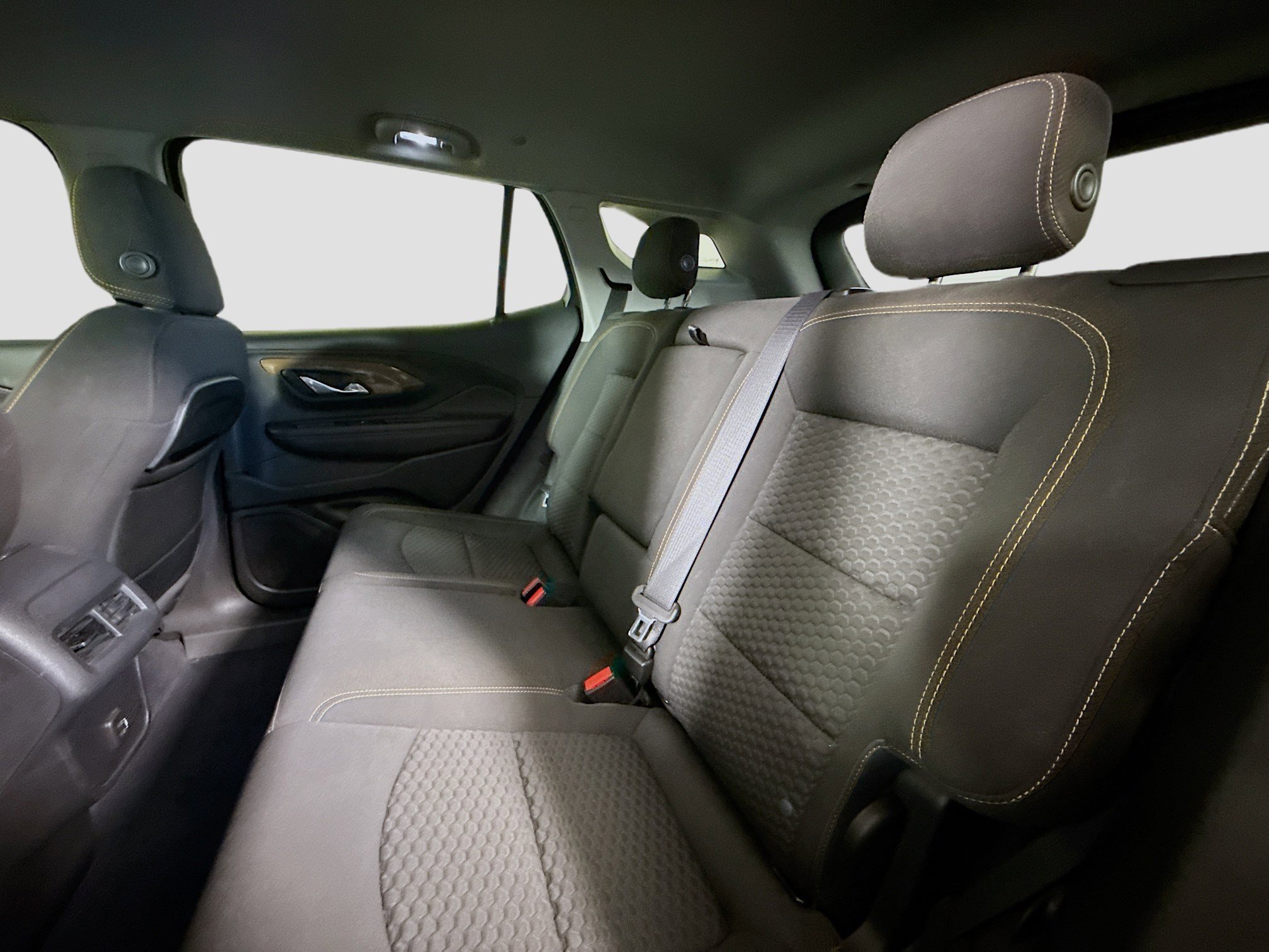 Used 2020 GMC Terrain SLE image 25