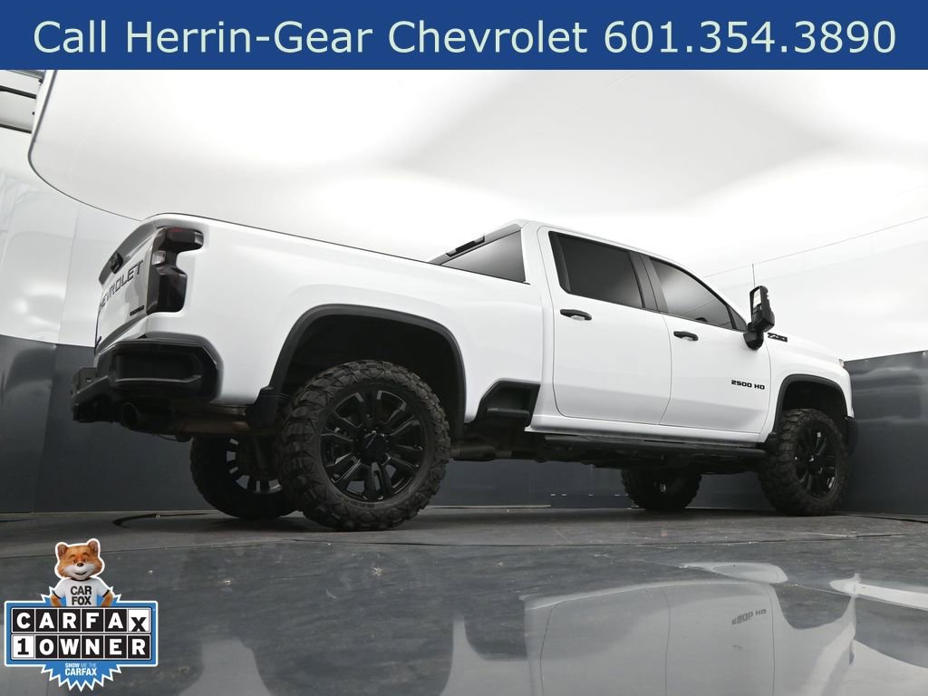 Used 2024 Chevrolet Silverado 2500 Custom w/ Custom Value Package AWD/4WD image 43
