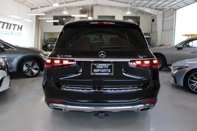 Used 2024 Mercedes-Benz GLS 450 4MATIC w/ AMG Line Exterior image 48