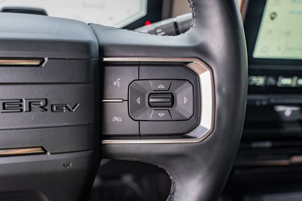 Used 2025 GMC Hummer EV 2X AWD/4WD image 26