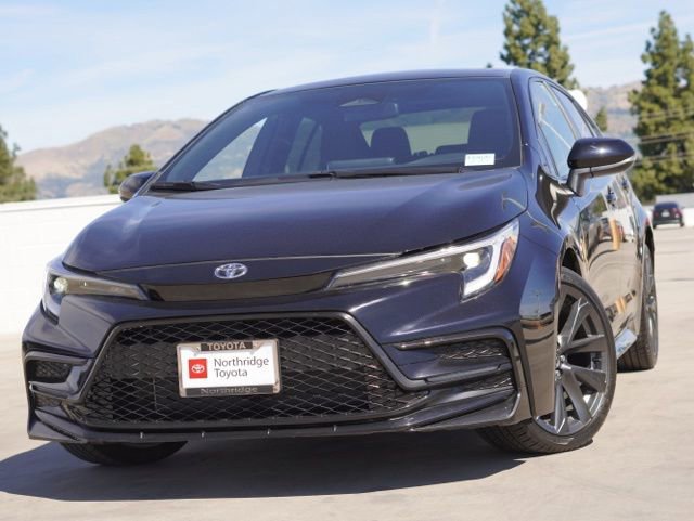 Certified 2024 Toyota Corolla SE w/ SE Premium Package image 3