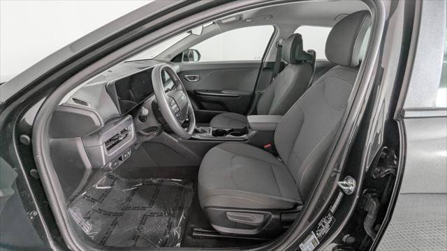 Used 2026 Kia K4 FWD image 14
