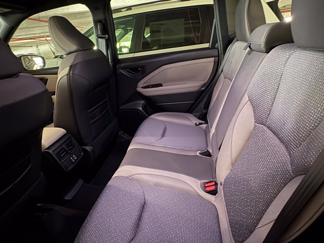 New 2026 Subaru Forester Premium AWD/4WD image 9