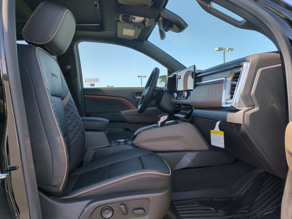 New 2026 GMC Canyon Denali w/ LPO, Denali Black Edition AWD/4WD image 34