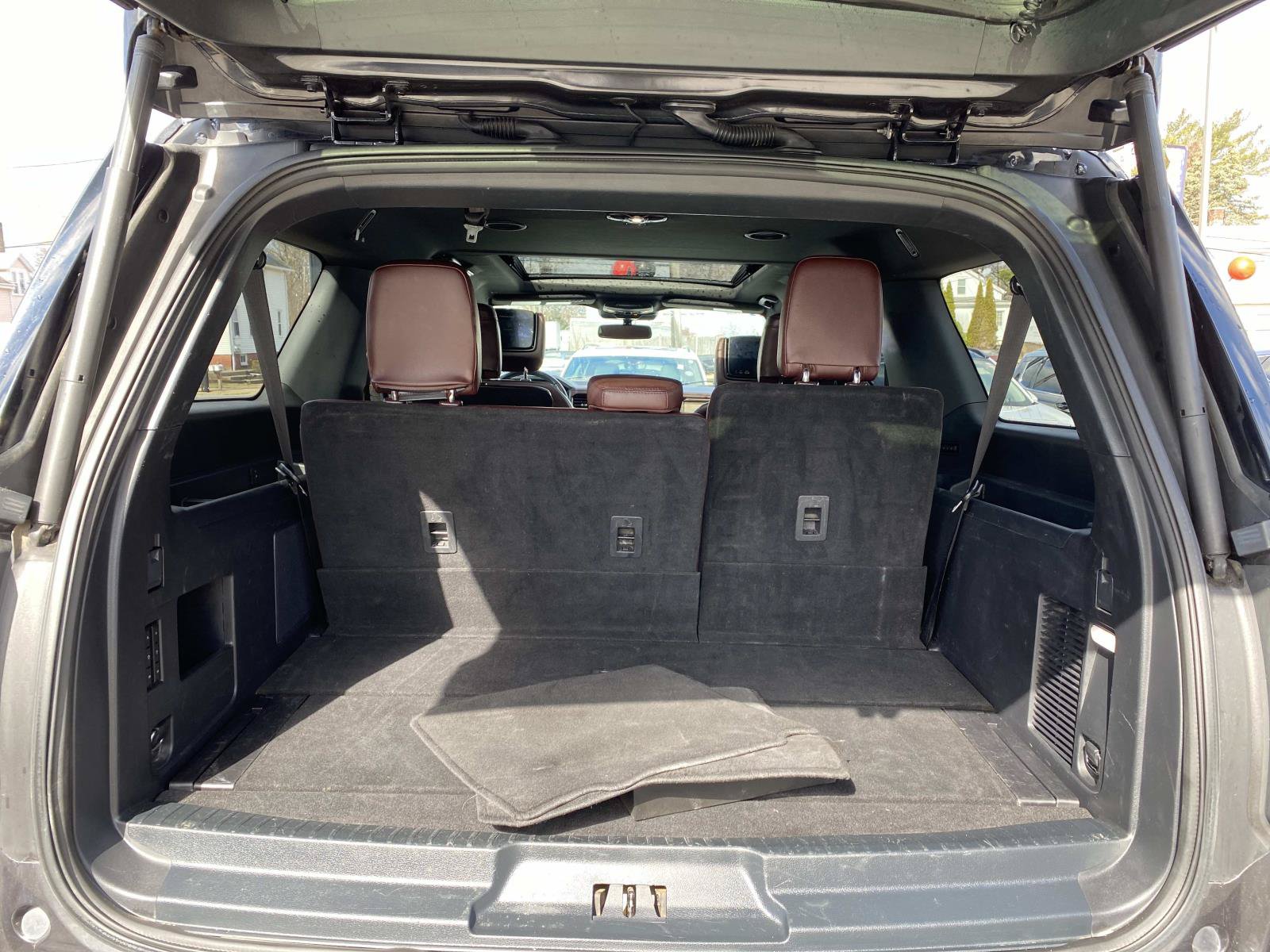 Used 2023 Ford Expedition Max Limited AWD/4WD image 5