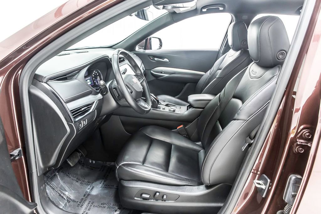 Used 2023 Cadillac XT4 Premium Luxury FWD image 25