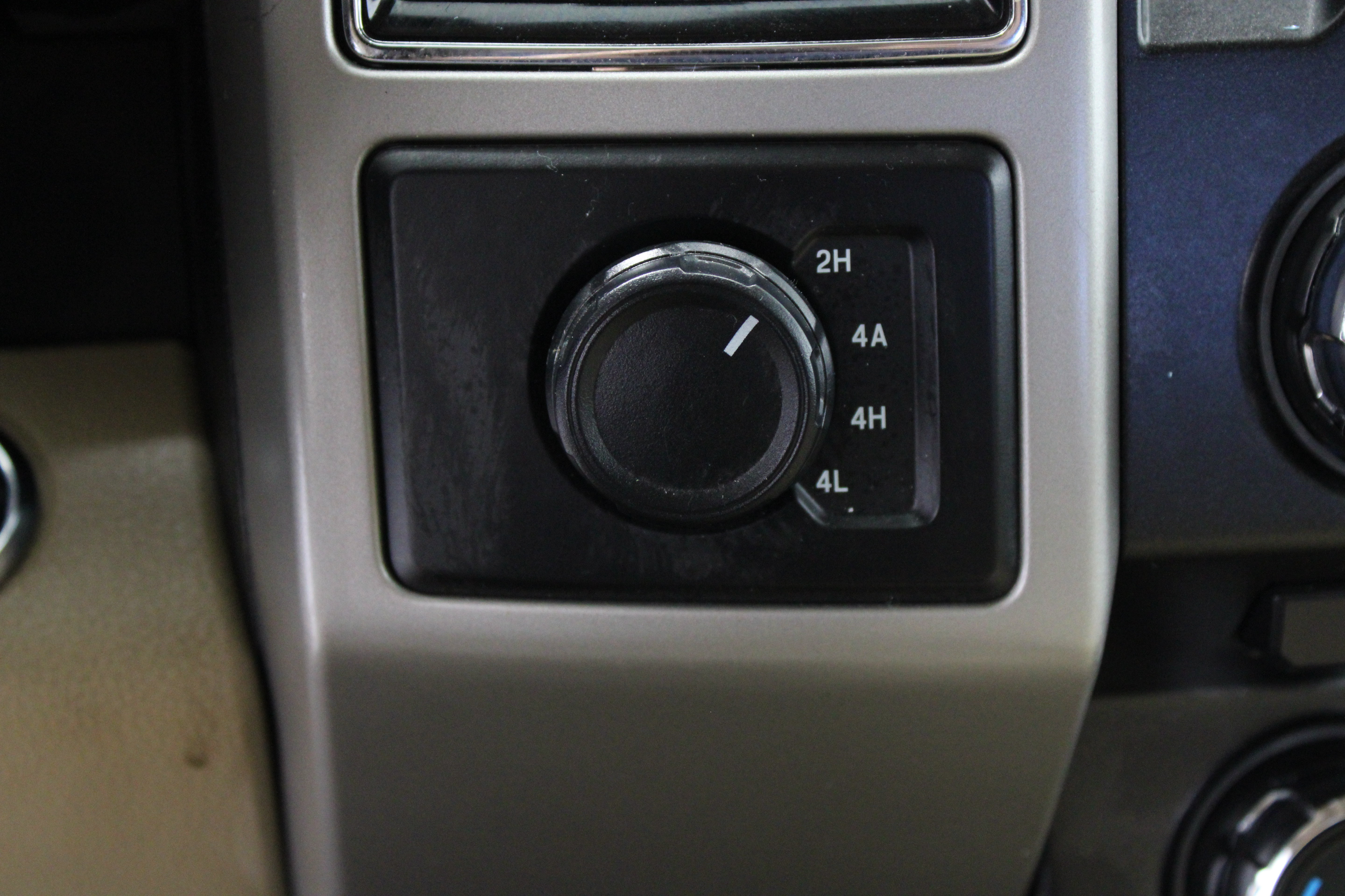Used 2018 Ford F150 Lariat AWD/4WD image 24