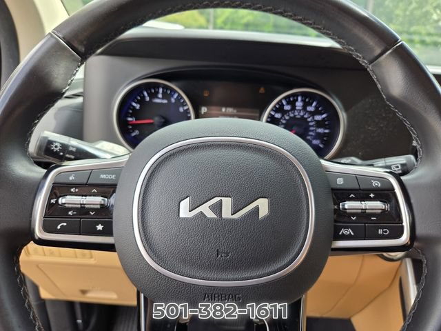 Used 2024 Kia Carnival LX FWD image 25