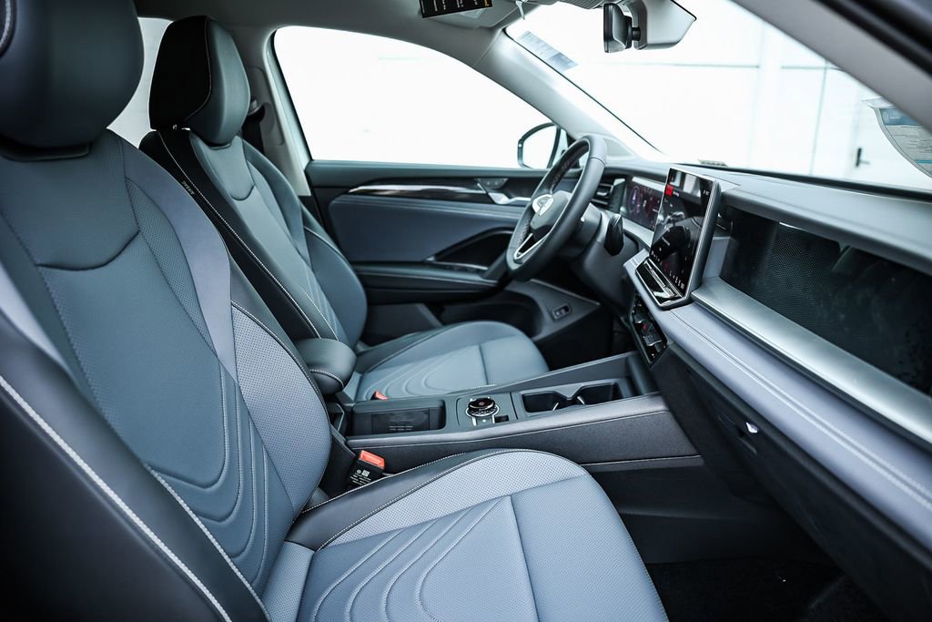 New 2026 Volkswagen Tiguan SE image 25