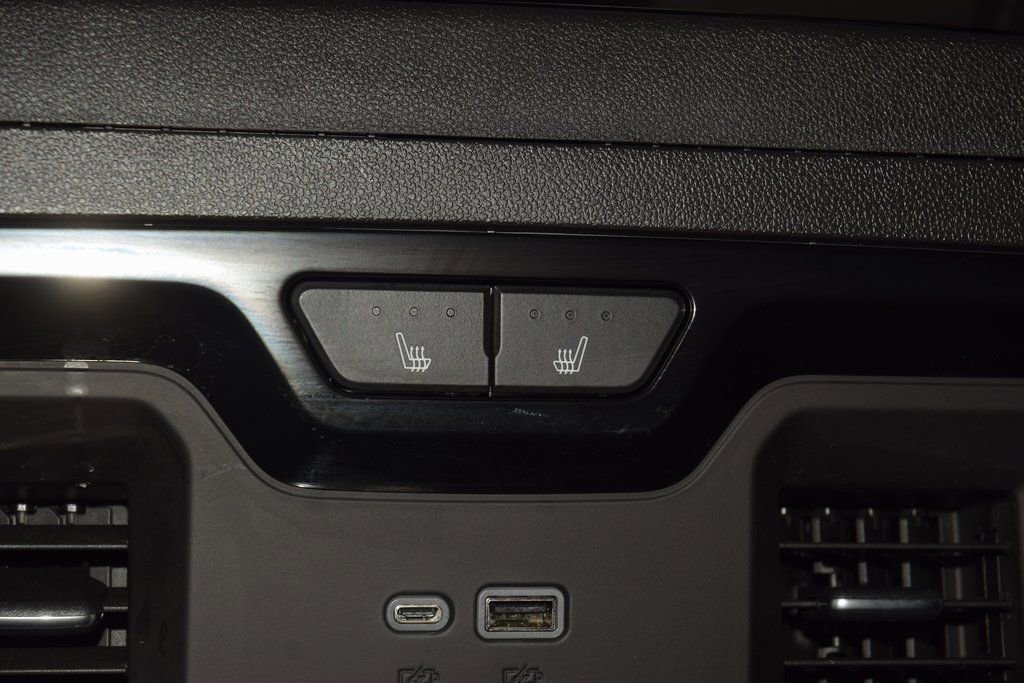 Used 2024 Chevrolet Silverado 1500 ZR2 w/ Technology Package image 48