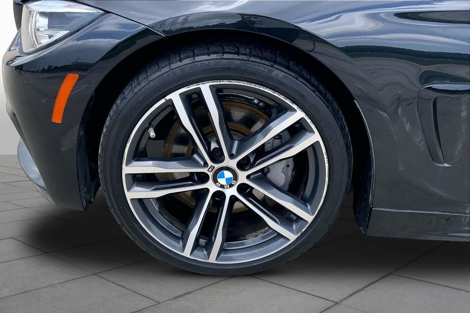 Used 2019 BMW 440i Coupe w/ M Sport Package RWD image 10