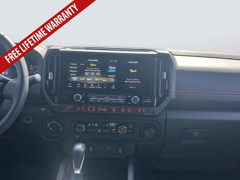 Used 2025 Nissan Frontier PRO-4X w/ Pro Convenience Package AWD/4WD image 18