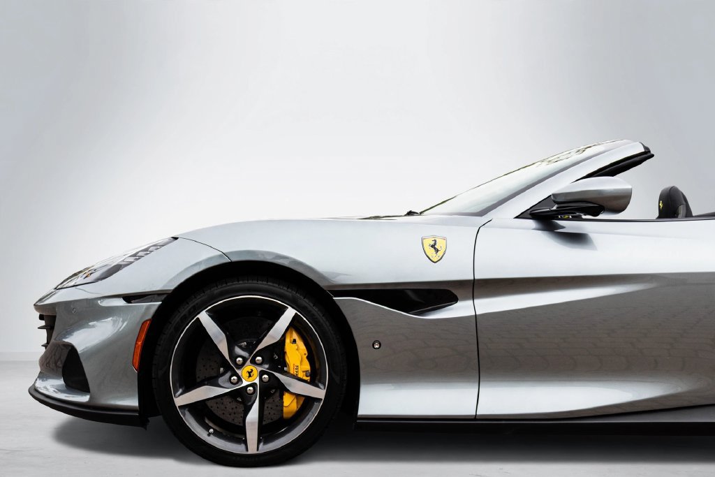 Certified 2022 Ferrari Portofino M RWD image 28