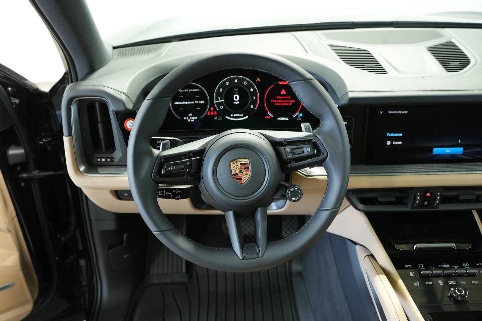 New 2026 Porsche Cayenne image 13