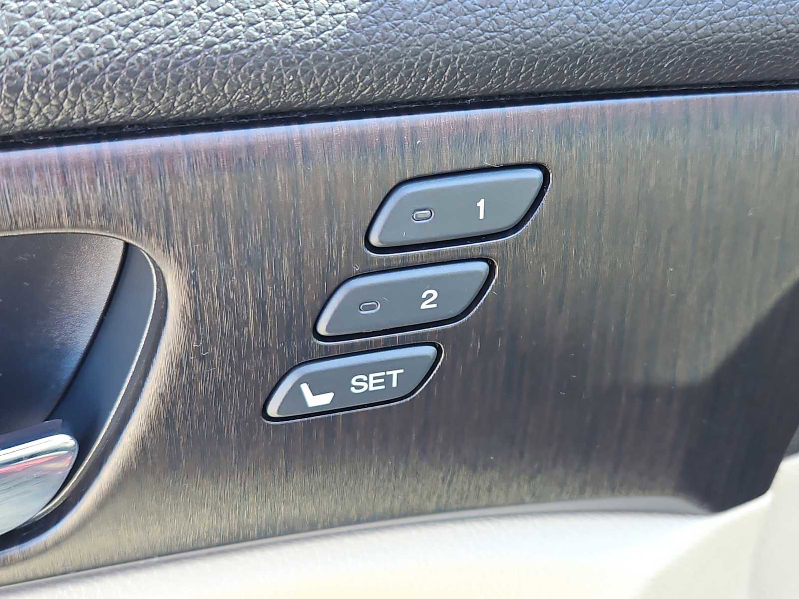 Used 2014 Honda Accord EX-L image 19