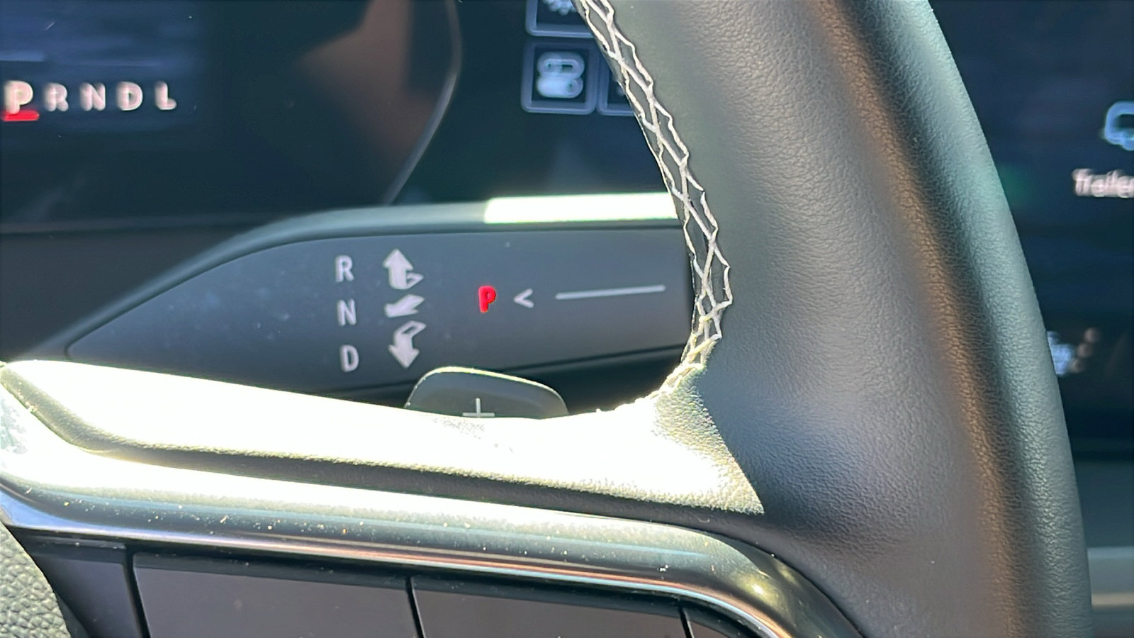 Used 2025 Chevrolet Traverse LT image 20