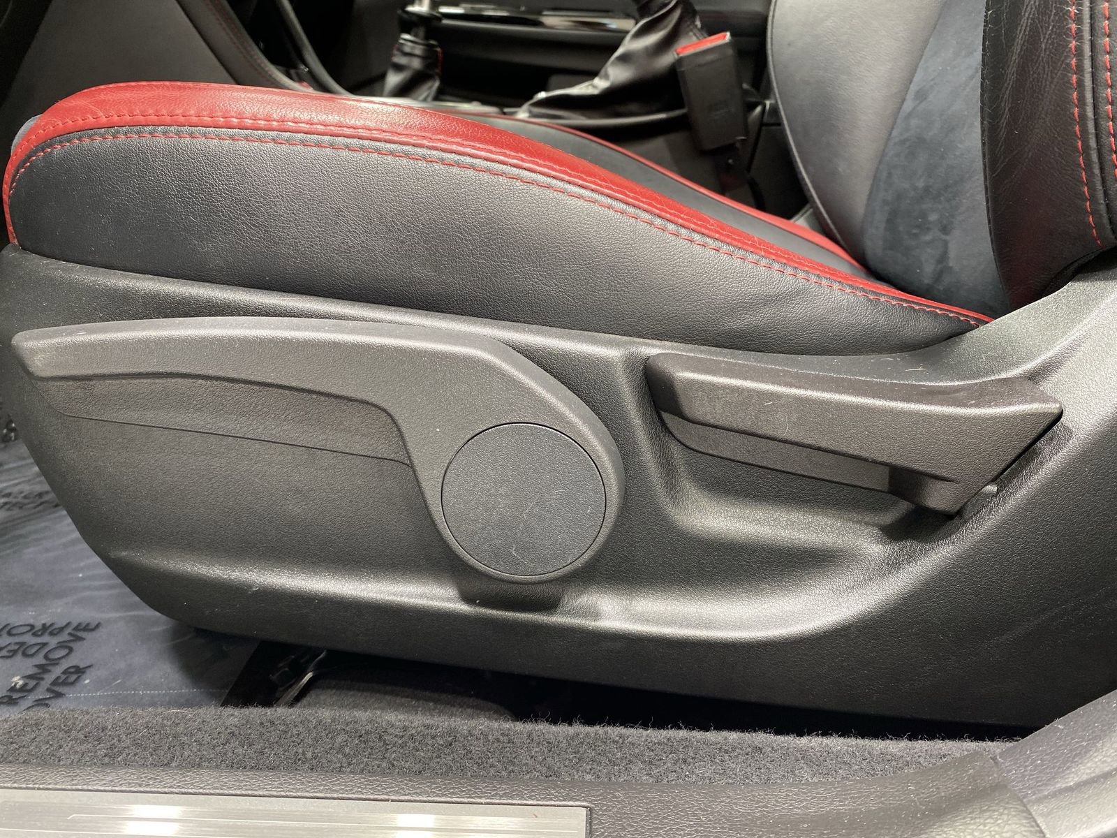 Used 2020 Subaru WRX STI AWD/4WD image 12