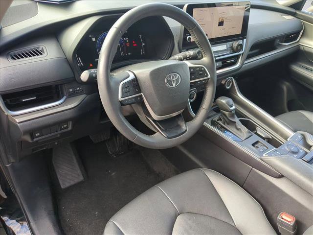Used 2025 Toyota Grand Highlander AWD image 10