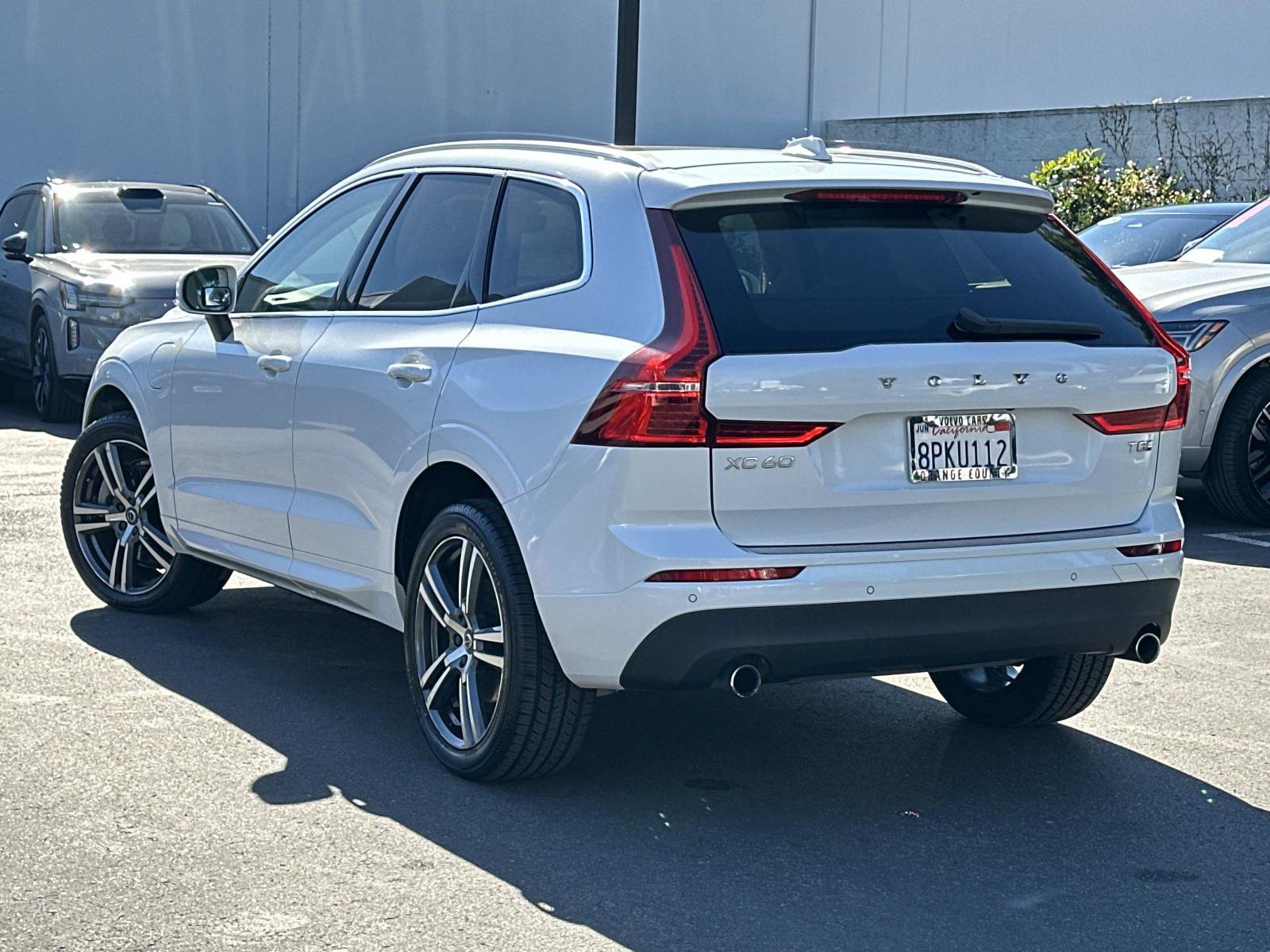 Used 2020 Volvo XC60 T8 Momentum w/ Protection Package Premier image 6