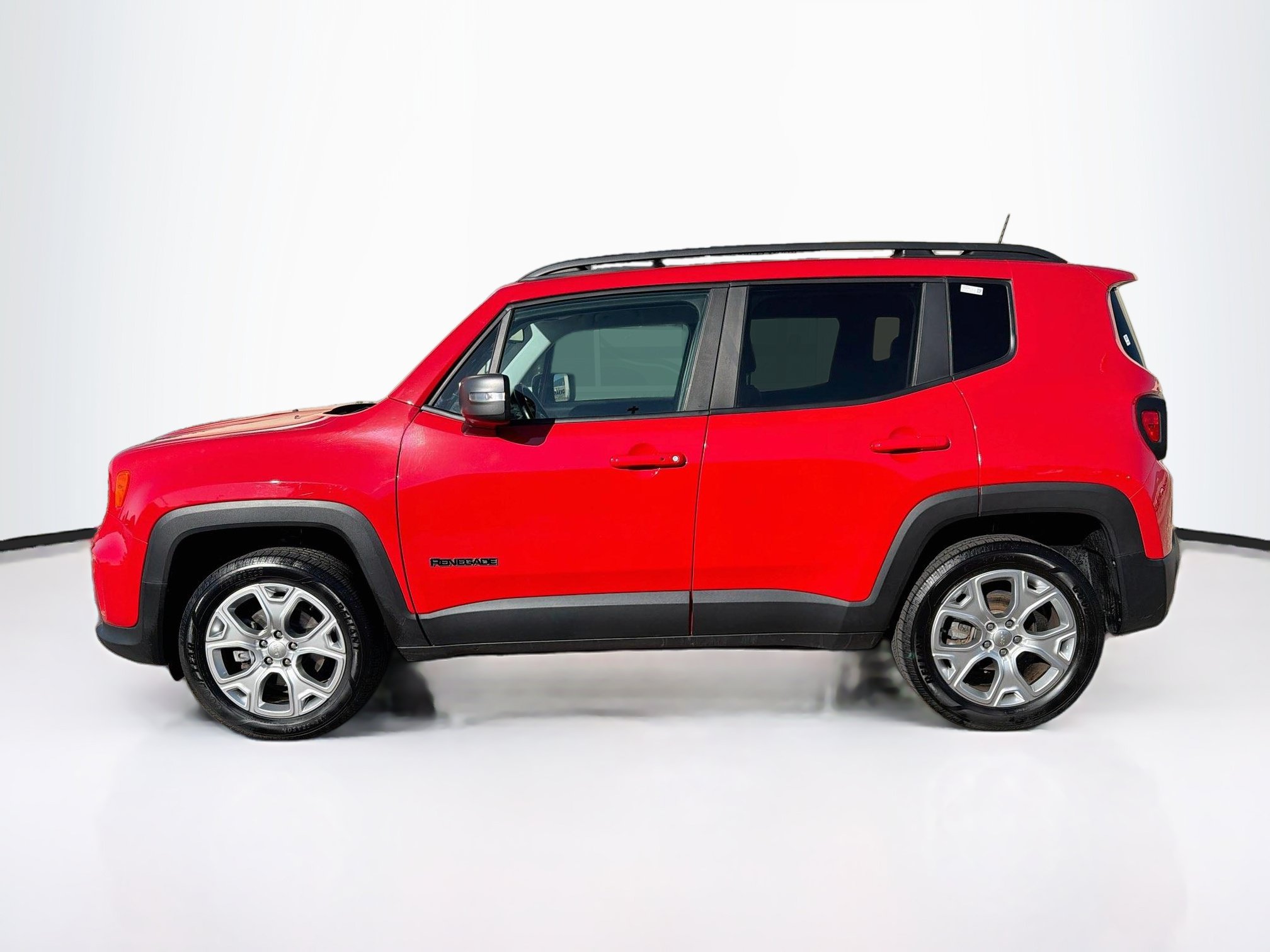 Used 2020 Jeep Renegade Limited AWD/4WD image 4
