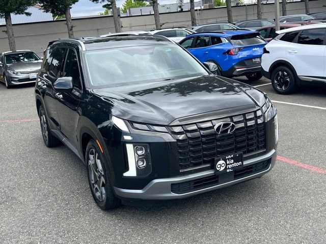 Used 2023 Hyundai Palisade Limited w/ Cargo Package AWD/4WD image 5