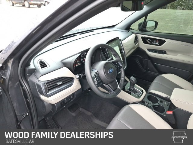 Used 2025 Subaru Forester Limited image 11