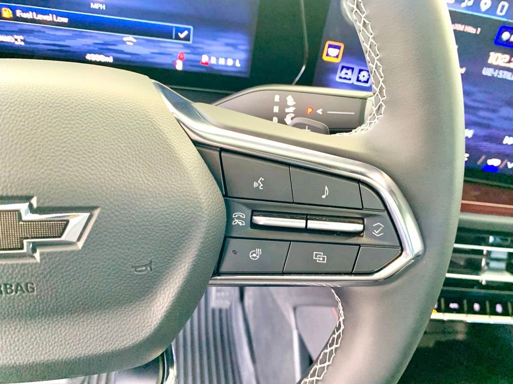 Used 2026 Chevrolet Traverse Z71 w/ Driver Confidence Package AWD/4WD image 38