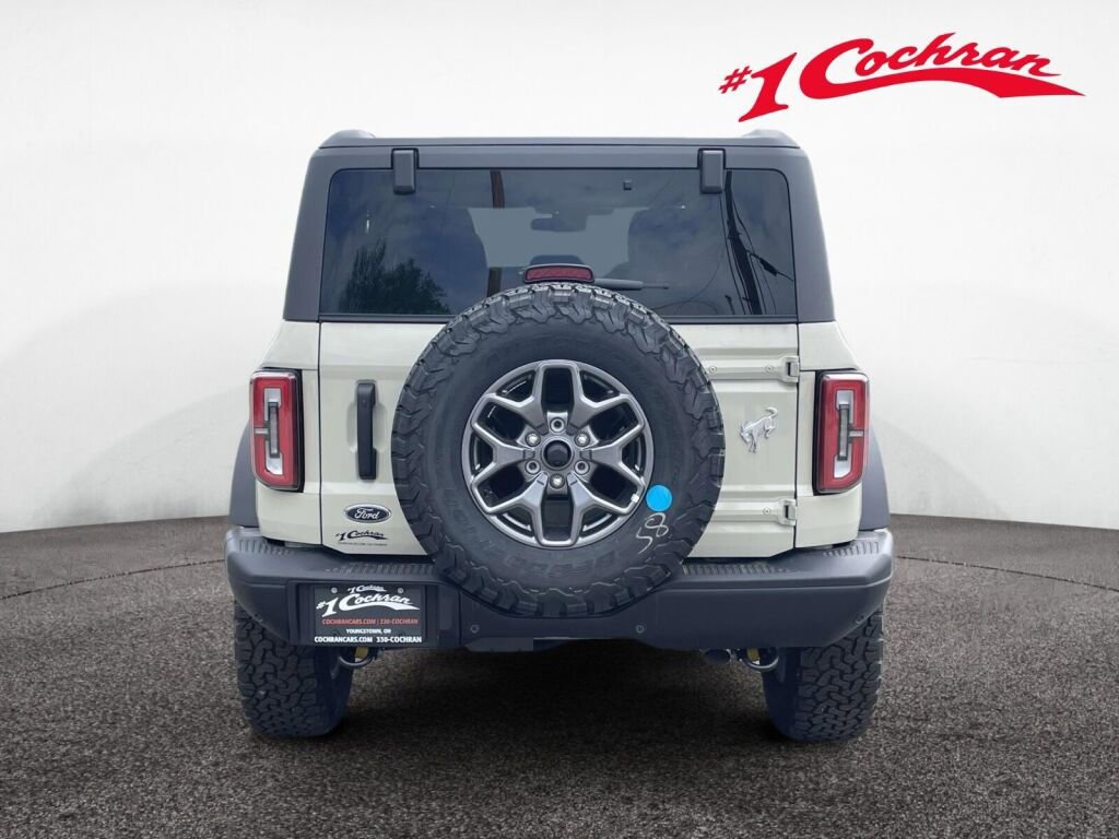 New 2025 Ford Bronco Badlands AWD/4WD image 8