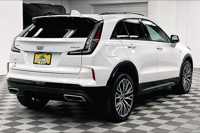 Used 2024 Cadillac XT4 Sport AWD/4WD image 13