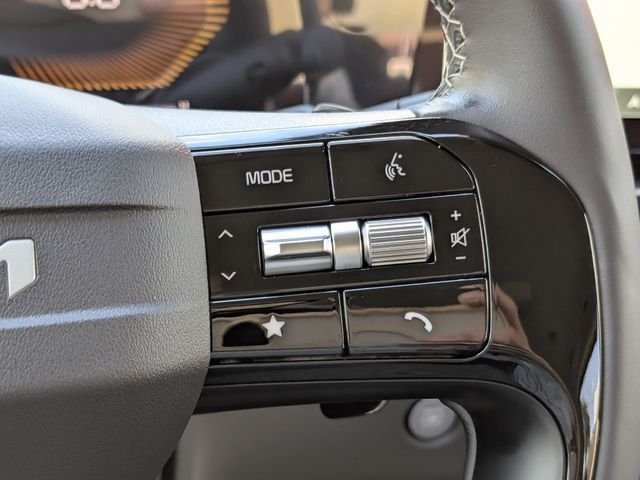 New 2027 Kia Carnival EX FWD image 26