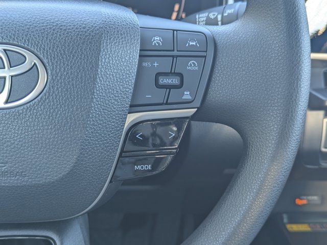 Used 2025 Toyota Camry LE image 22