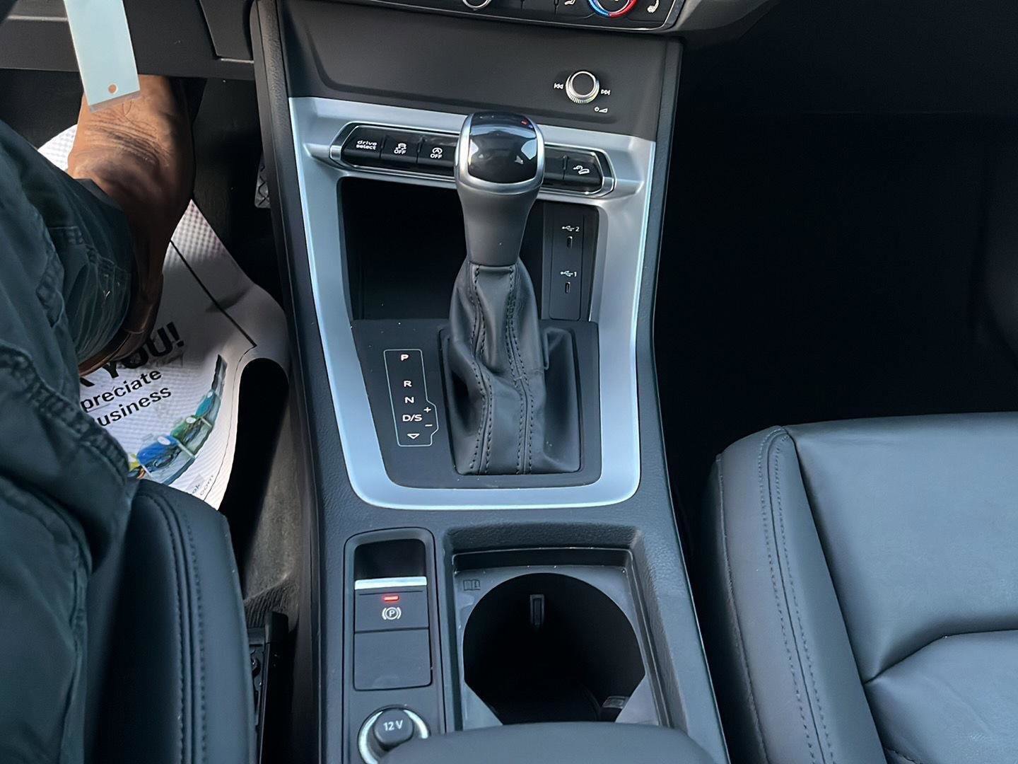 Used 2025 Audi Q3 2.0T Premium image 22